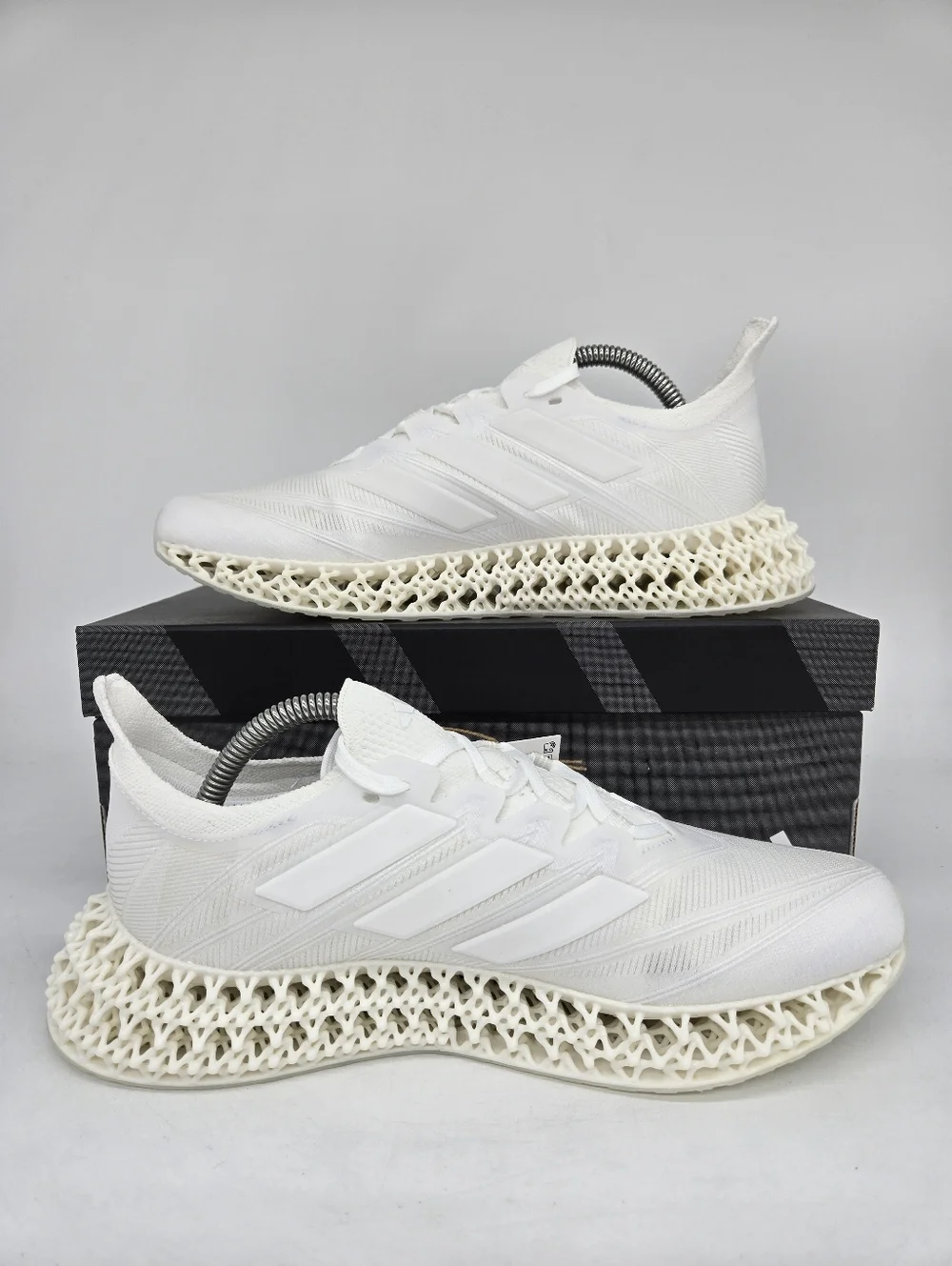 Adidas Women's 4DFWD 4 Triple White Running Shoes Size 7.5 New - Picture 6 of 8